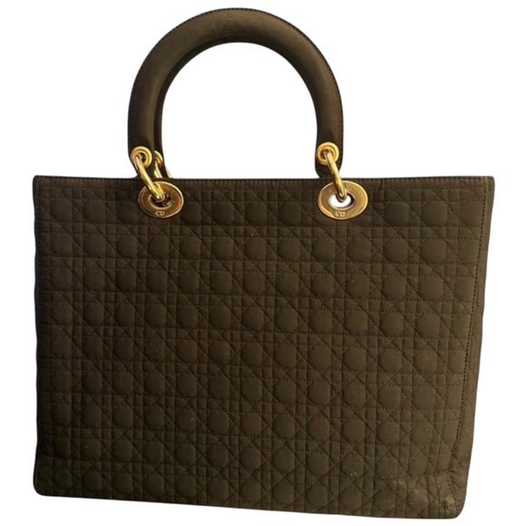 Lady DIOR Cannage Bag w/ COA - Picture 4 of 15